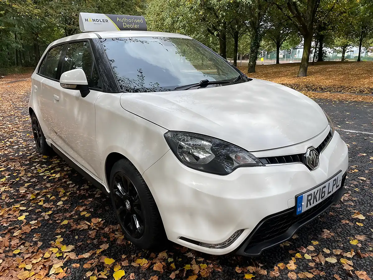 Used 2016 MG MG3 3Style White - Interior and Exterior details 9