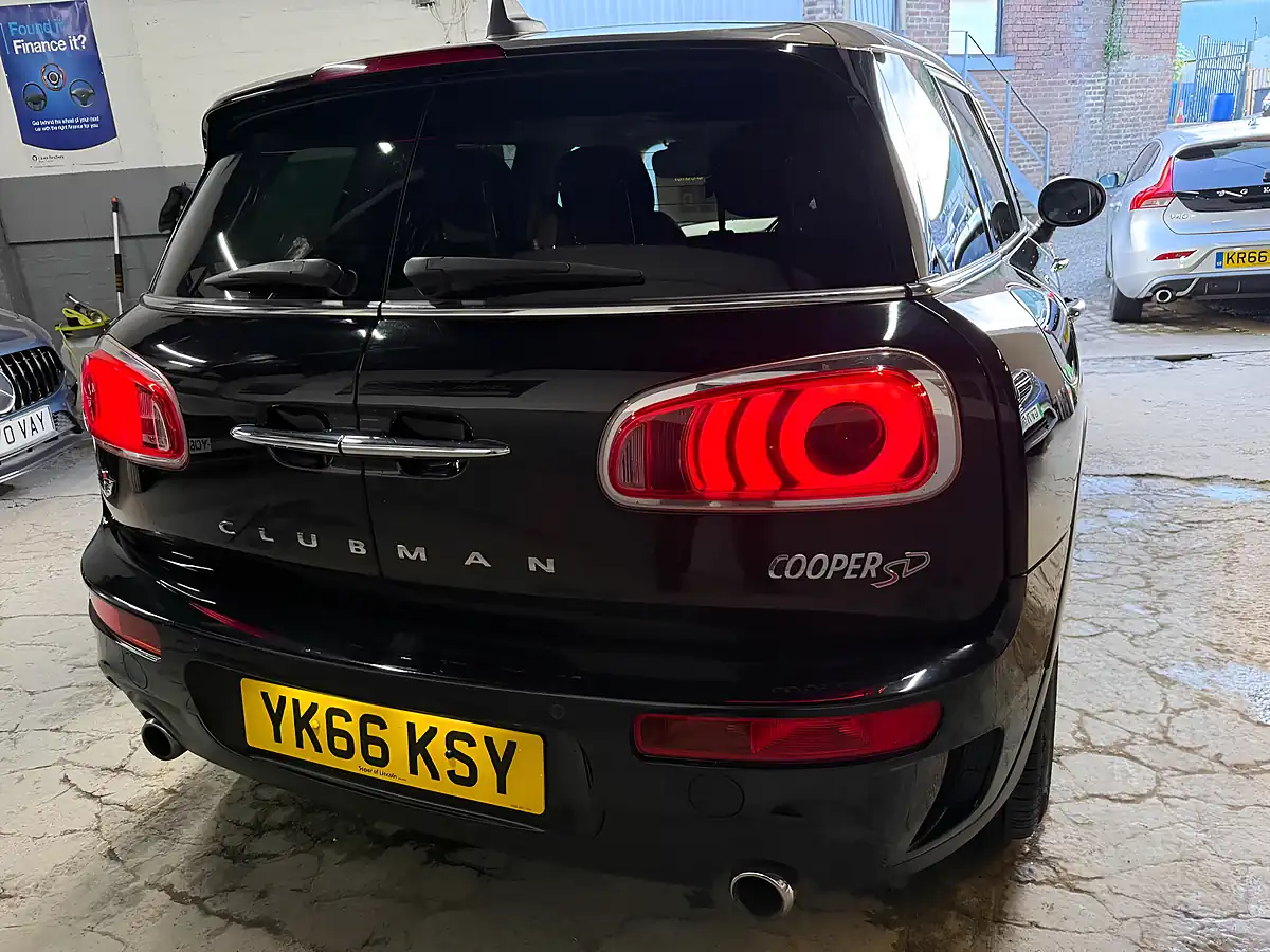 Used 2016 MINI Clubman Cooper Black - Interior and Exterior details 11