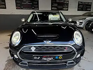 Used 2016 MINI Clubman Cooper Black - Interior and Exterior details 5