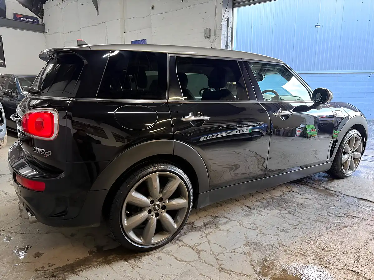 Used 2016 MINI Clubman Cooper Black - Interior and Exterior details 8