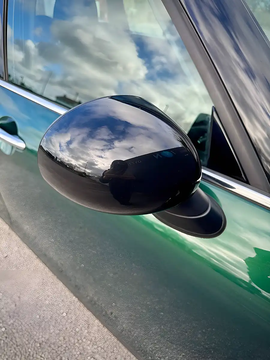 Used 2016 MINI Clubman Cooper British Racing Green - Interior and Exterior details 12