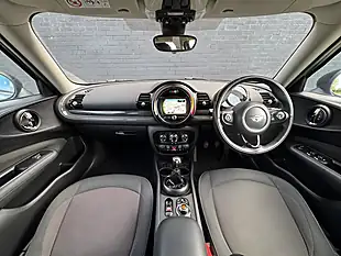 Used 2016 MINI Clubman Cooper British Racing Green - Interior and Exterior details 19