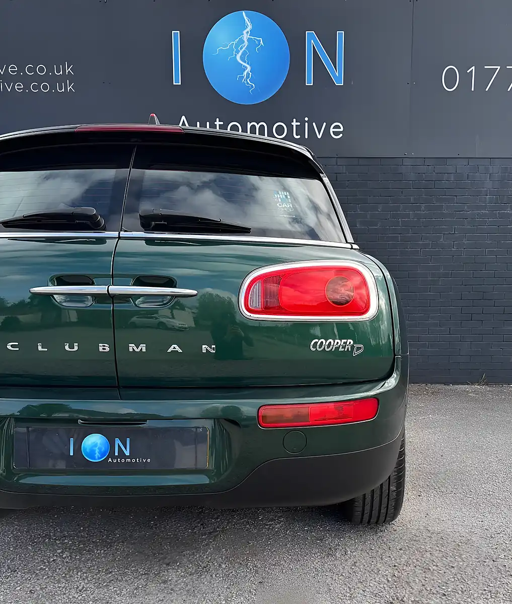 Used 2016 MINI Clubman Cooper British Racing Green - Interior and Exterior details 5