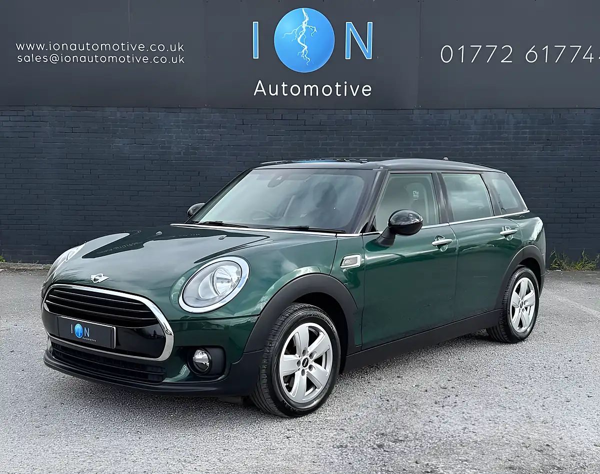 Used 2016 MINI Clubman Cooper British Racing Green - Interior and Exterior details 6