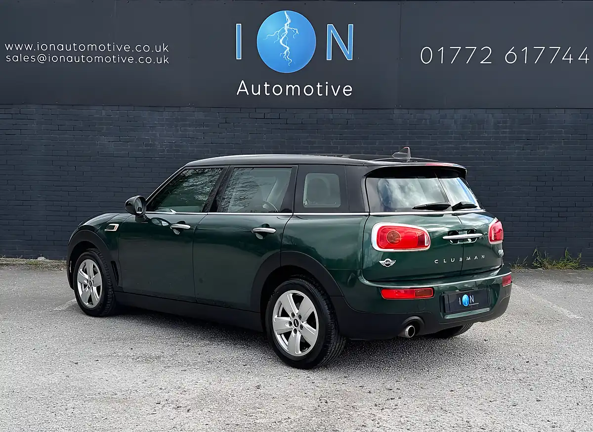 Used 2016 MINI Clubman Cooper British Racing Green - Interior and Exterior details 7
