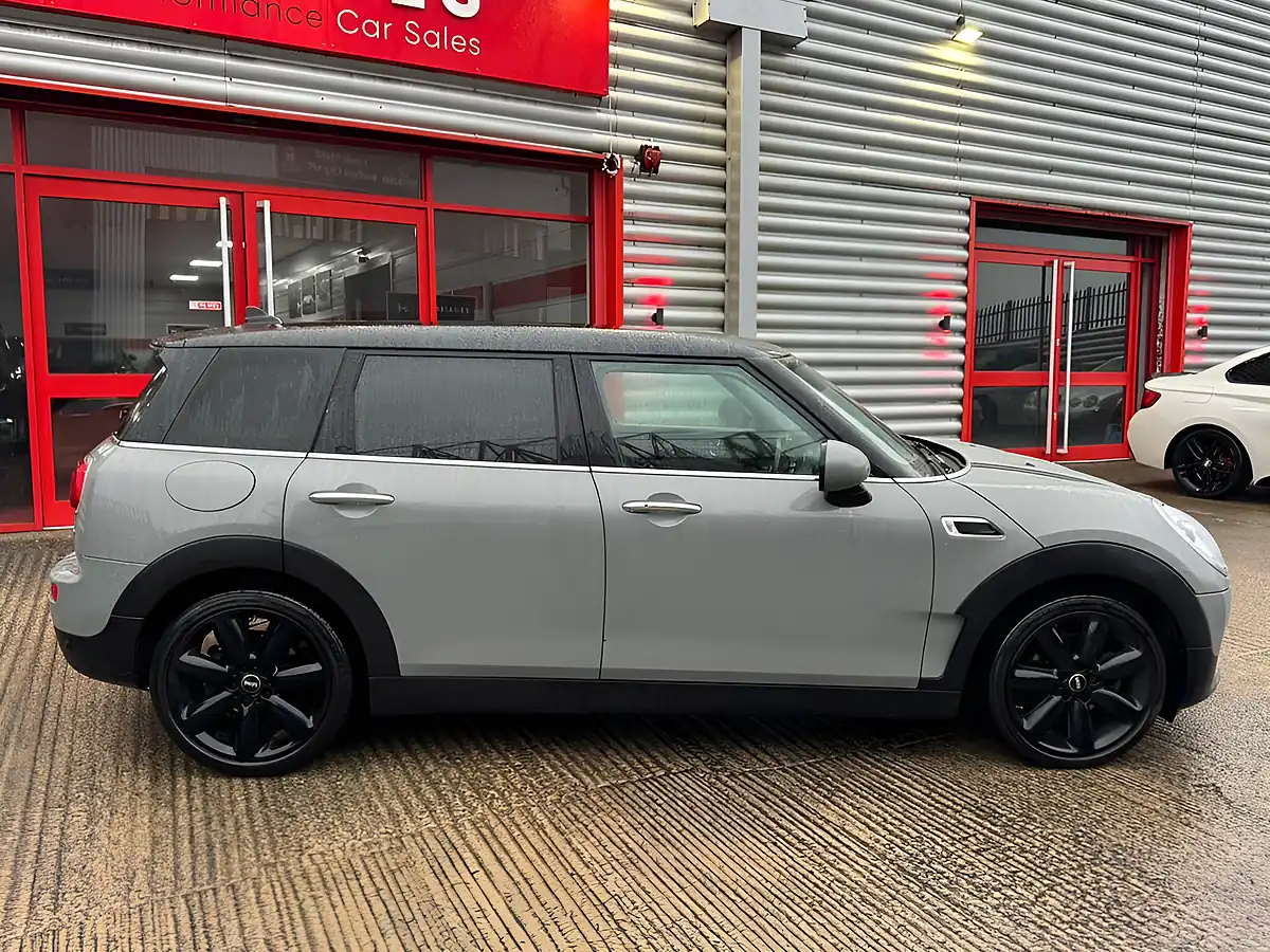 Used 2016 MINI Clubman Cooper Grey - Interior and Exterior details 4