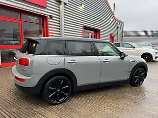 Used 2016 MINI Clubman Cooper Grey - Interior and Exterior details 5