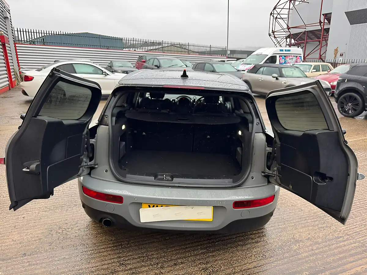 Used 2016 MINI Clubman Cooper Grey - Interior and Exterior details 9