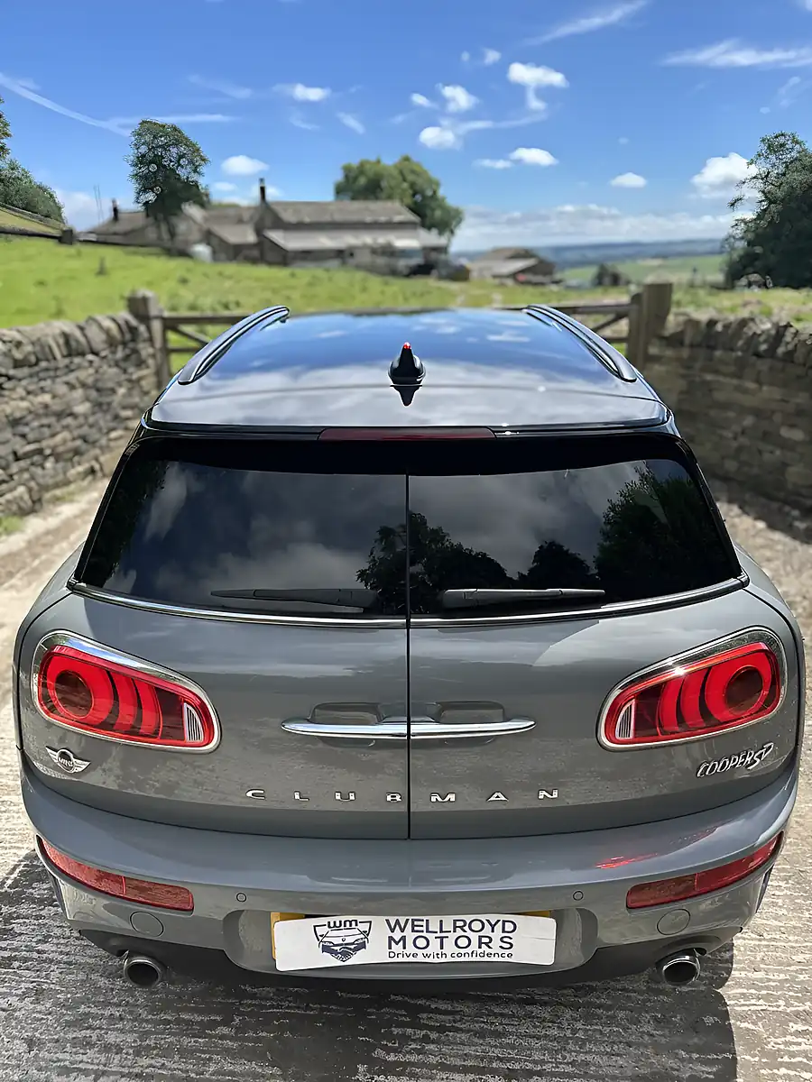 Used 2016 MINI Clubman Cooper Grey - Interior and Exterior details 12
