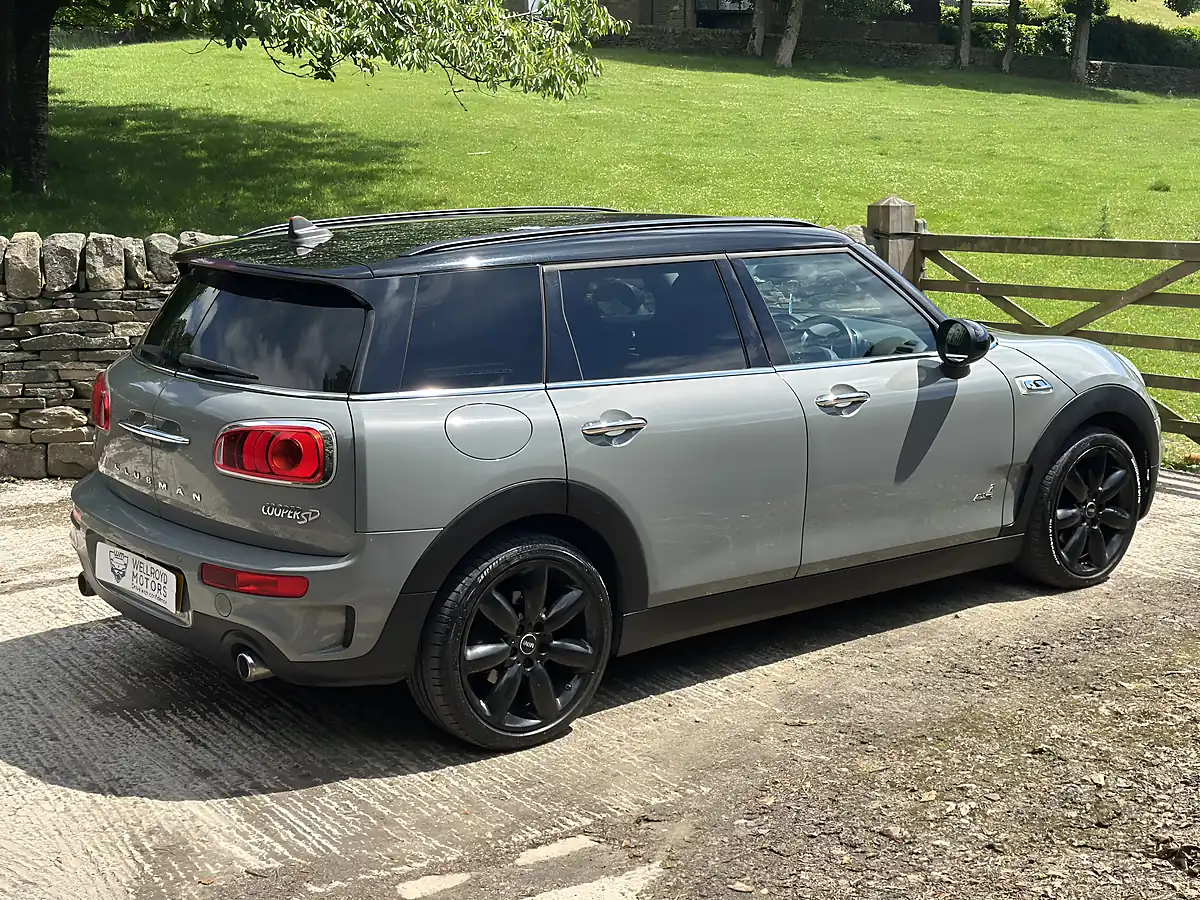 Used 2016 MINI Clubman Cooper Grey - Interior and Exterior details 13