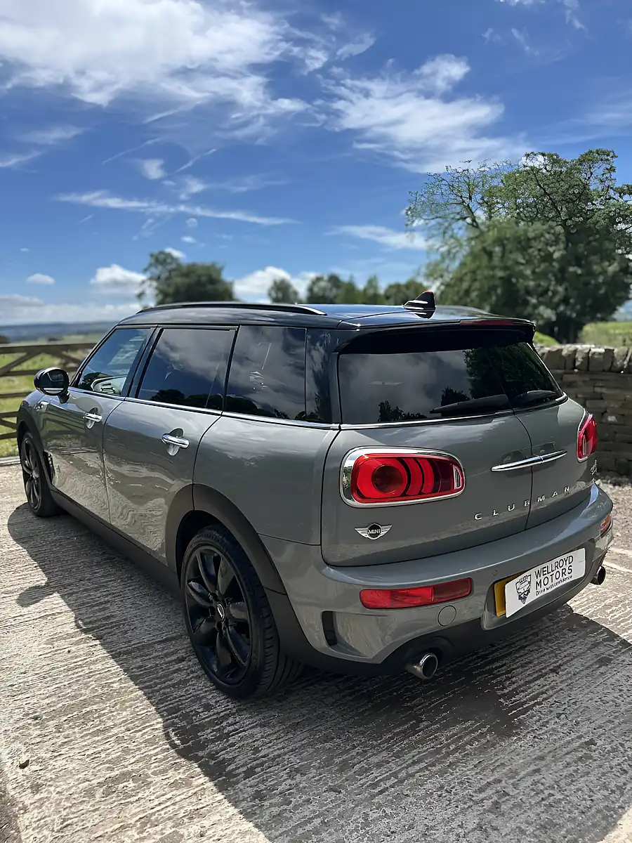 Used 2016 MINI Clubman Cooper Grey - Interior and Exterior details 15