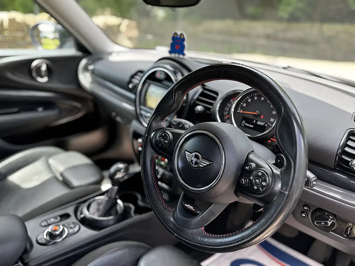 Used 2016 MINI Clubman Cooper Grey - Interior and Exterior details 5