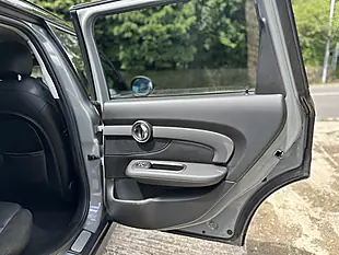 Used 2016 MINI Clubman Cooper Grey - Interior and Exterior details 8
