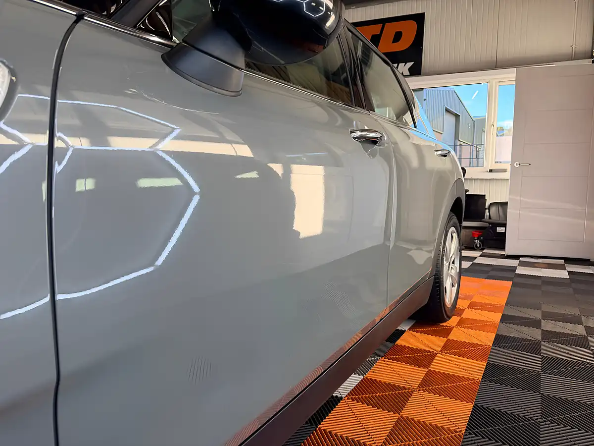 Used 2016 MINI Clubman Cooper Grey - Interior and Exterior details 7