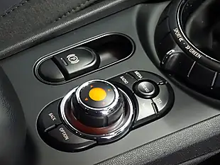 Used 2016 MINI Clubman Cooper Melting Silver Metallic - Interior and Exterior details 20