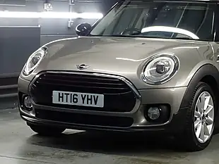 Used 2016 MINI Clubman Cooper Melting Silver Metallic - Interior and Exterior details 7