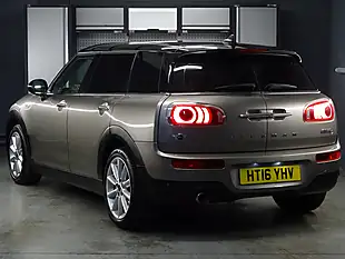 Used 2016 MINI Clubman Cooper Melting Silver Metallic - Interior and Exterior details 9