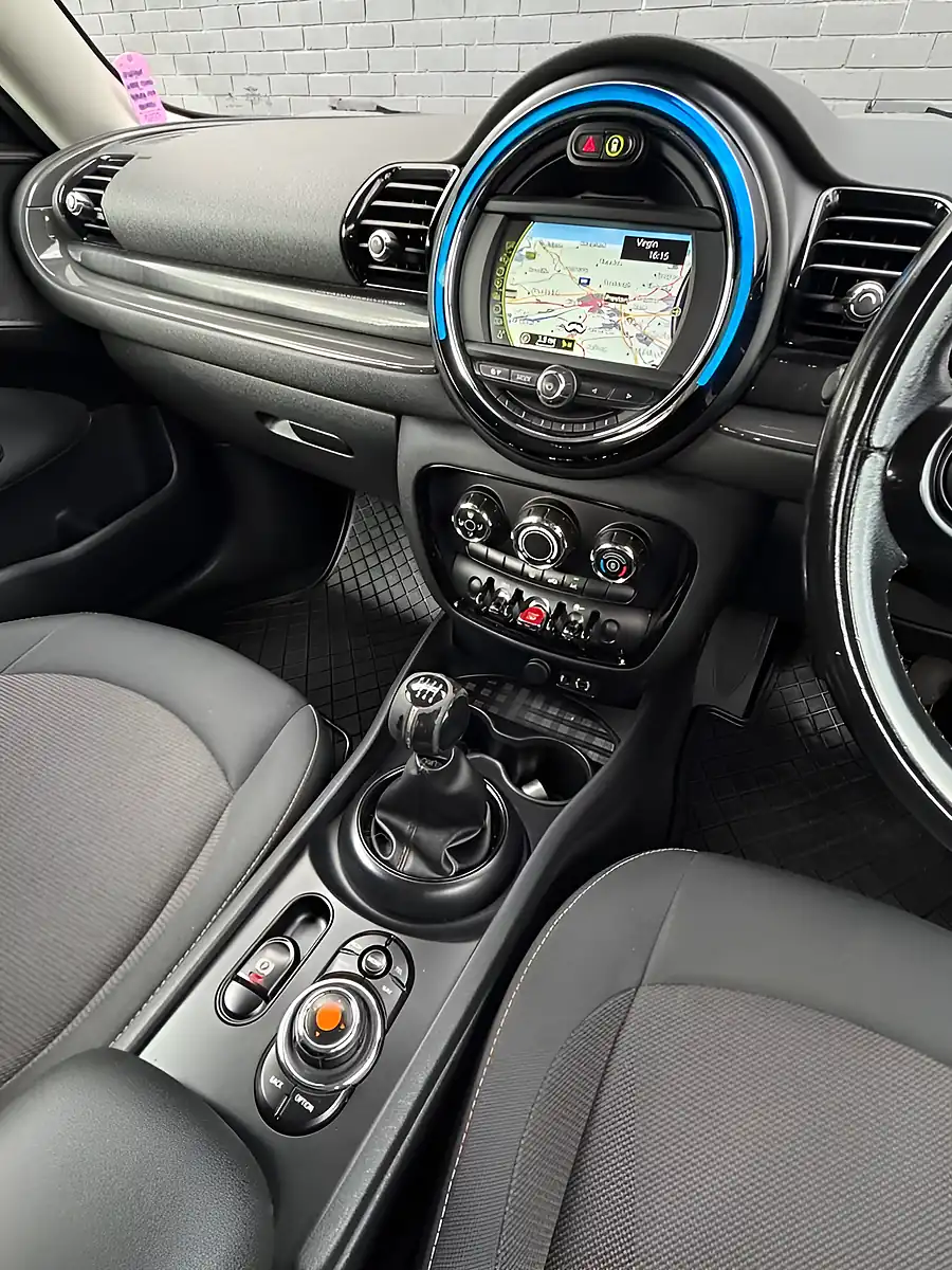 Used 2016 MINI Clubman Cooper Midnight Black - Interior and Exterior details 15