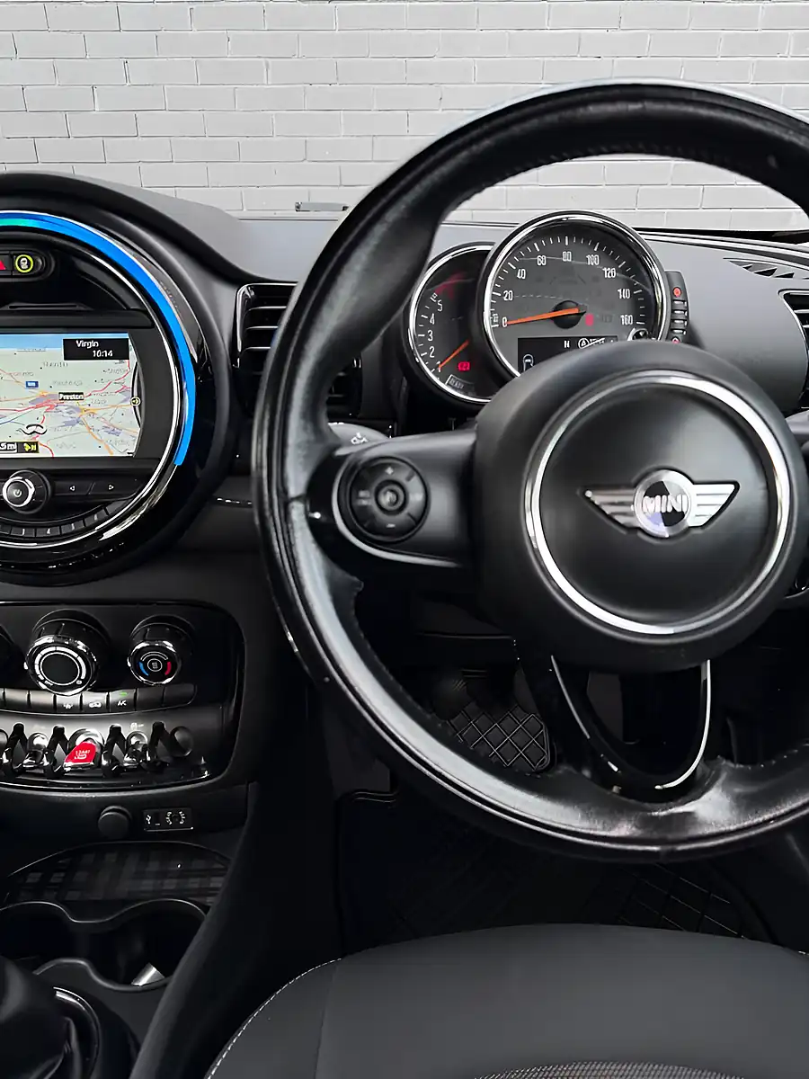 Used 2016 MINI Clubman Cooper Midnight Black - Interior and Exterior details 18