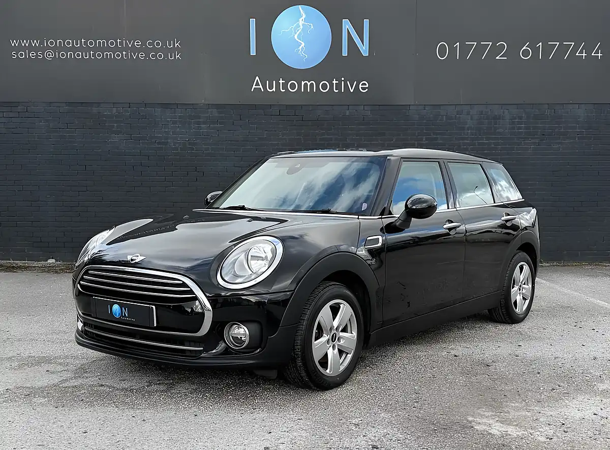 Used 2016 MINI Clubman Cooper Midnight Black - Interior and Exterior details 7