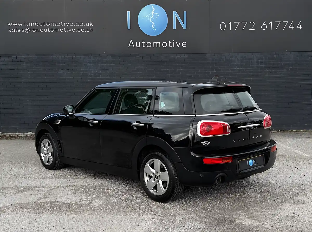 Used 2016 MINI Clubman Cooper Midnight Black - Interior and Exterior details 8