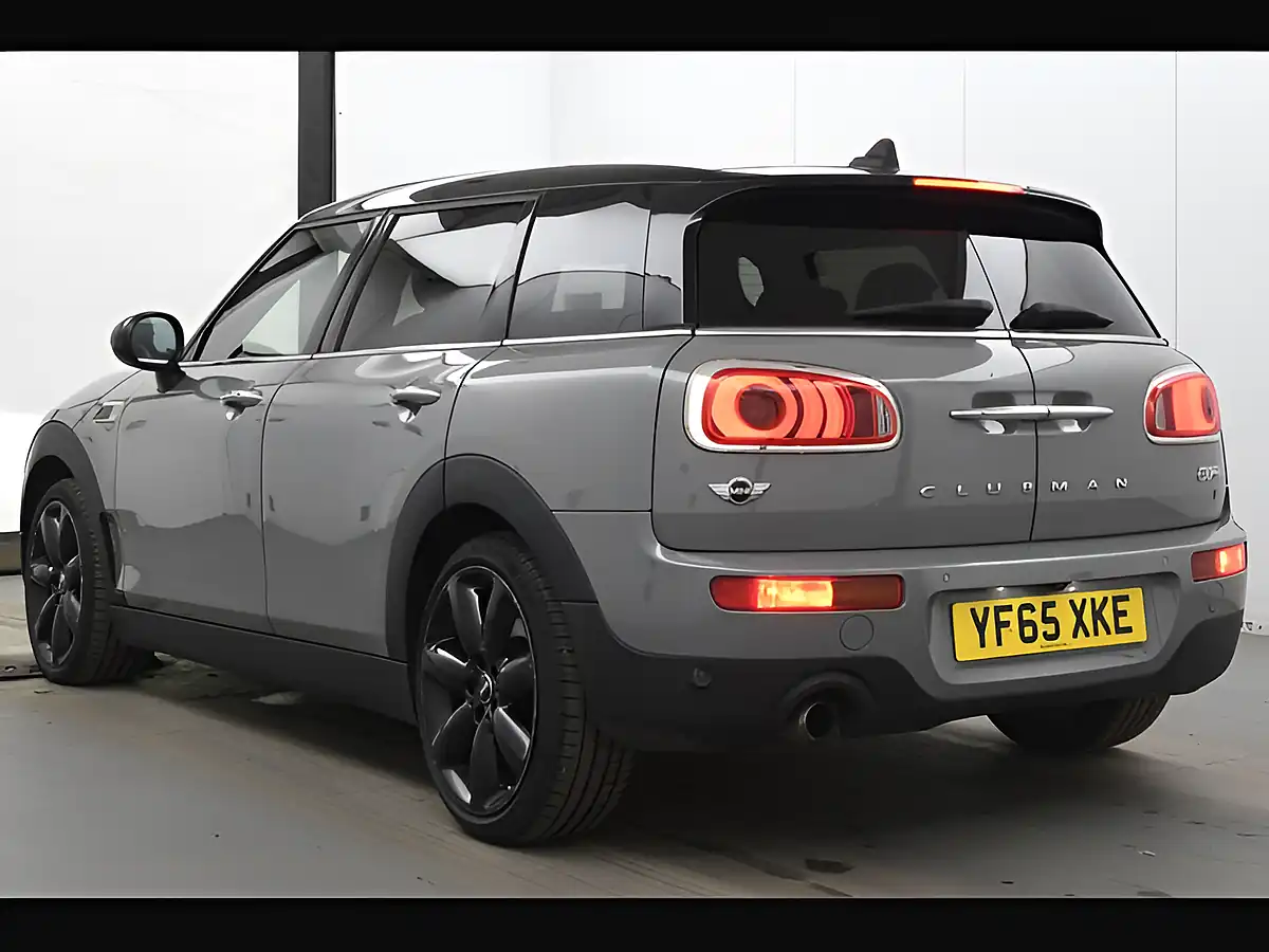 Used 2016 MINI Clubman Cooper Moonwlak Grey - Interior and Exterior details 12