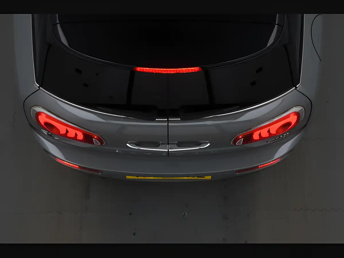 Used 2016 MINI Clubman Cooper Moonwlak Grey - Interior and Exterior details 13