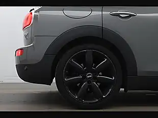 Used 2016 MINI Clubman Cooper Moonwlak Grey - Interior and Exterior details 16