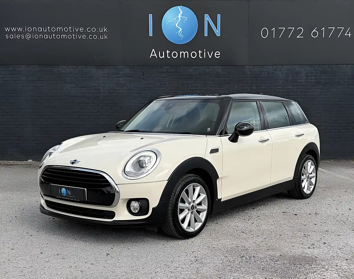 Used 2016 MINI Clubman Cooper Pepper White - Interior and Exterior details 9