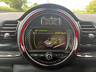 Used 2016 MINI Clubman Cooper Red - Interior and Exterior details 12