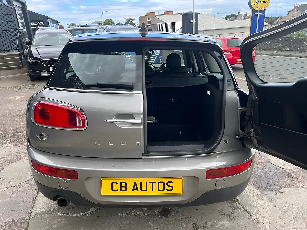 Used 2016 MINI Clubman Cooper Silver - Interior and Exterior details 14