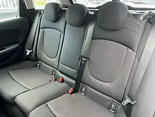 Used 2016 MINI Clubman Cooper Silver - Interior and Exterior details 16