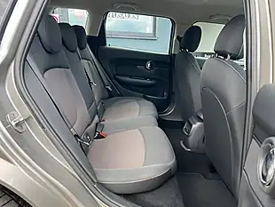 Used 2016 MINI Clubman Cooper Silver - Interior and Exterior details 17