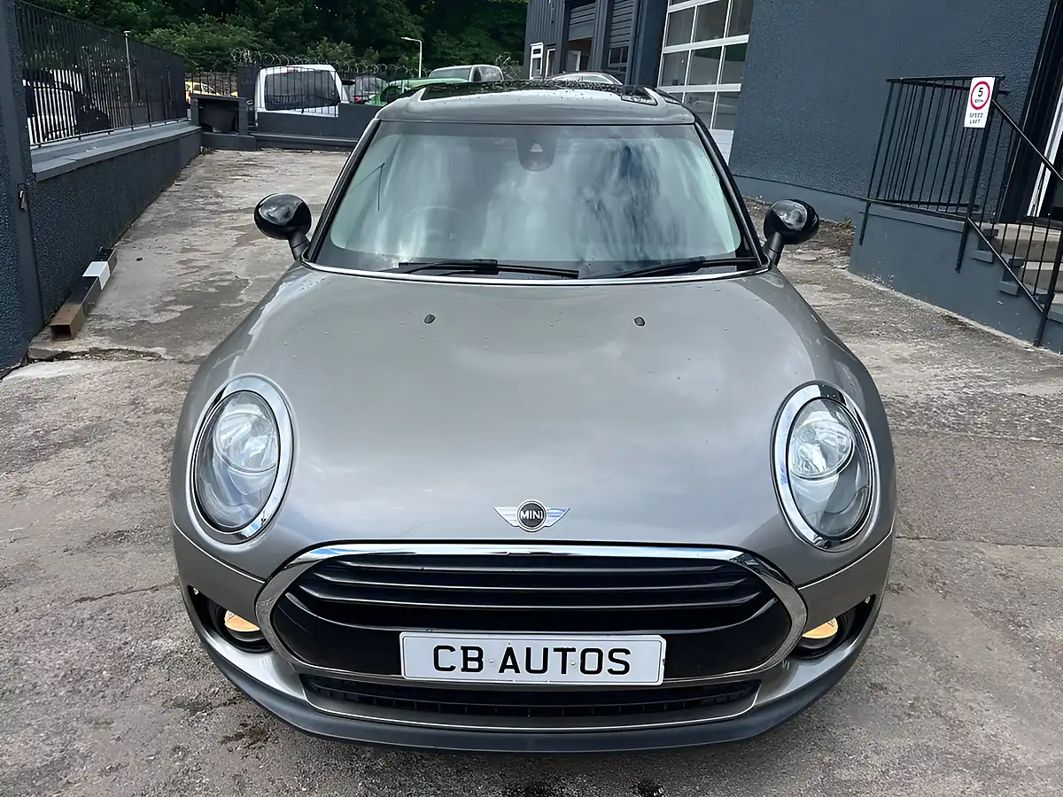 Used 2016 MINI Clubman Cooper Silver - Interior and Exterior details 2