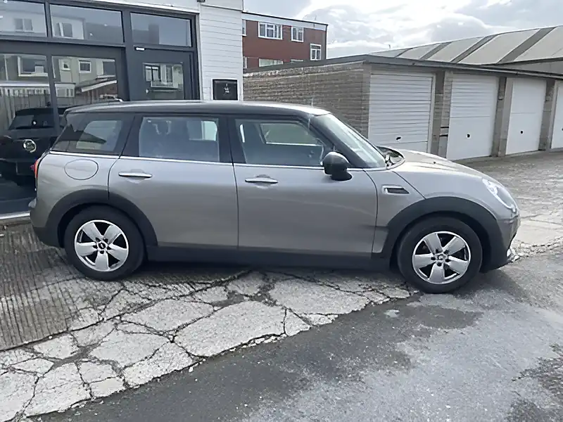 Used 2016 MINI Clubman Cooper Silver - Interior and Exterior details 2
