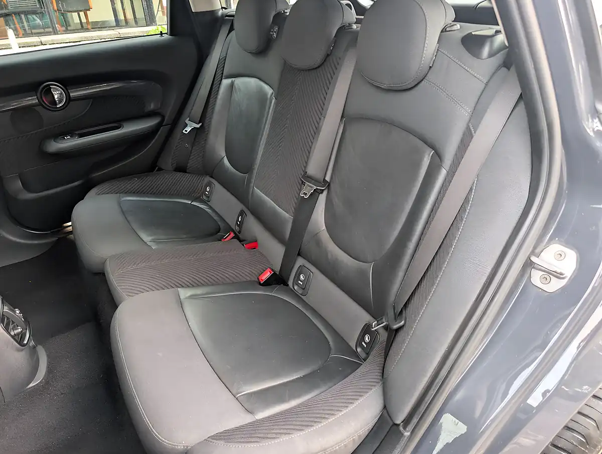 Used 2016 MINI Clubman Cooper Thunder Grey - Interior and Exterior details 15