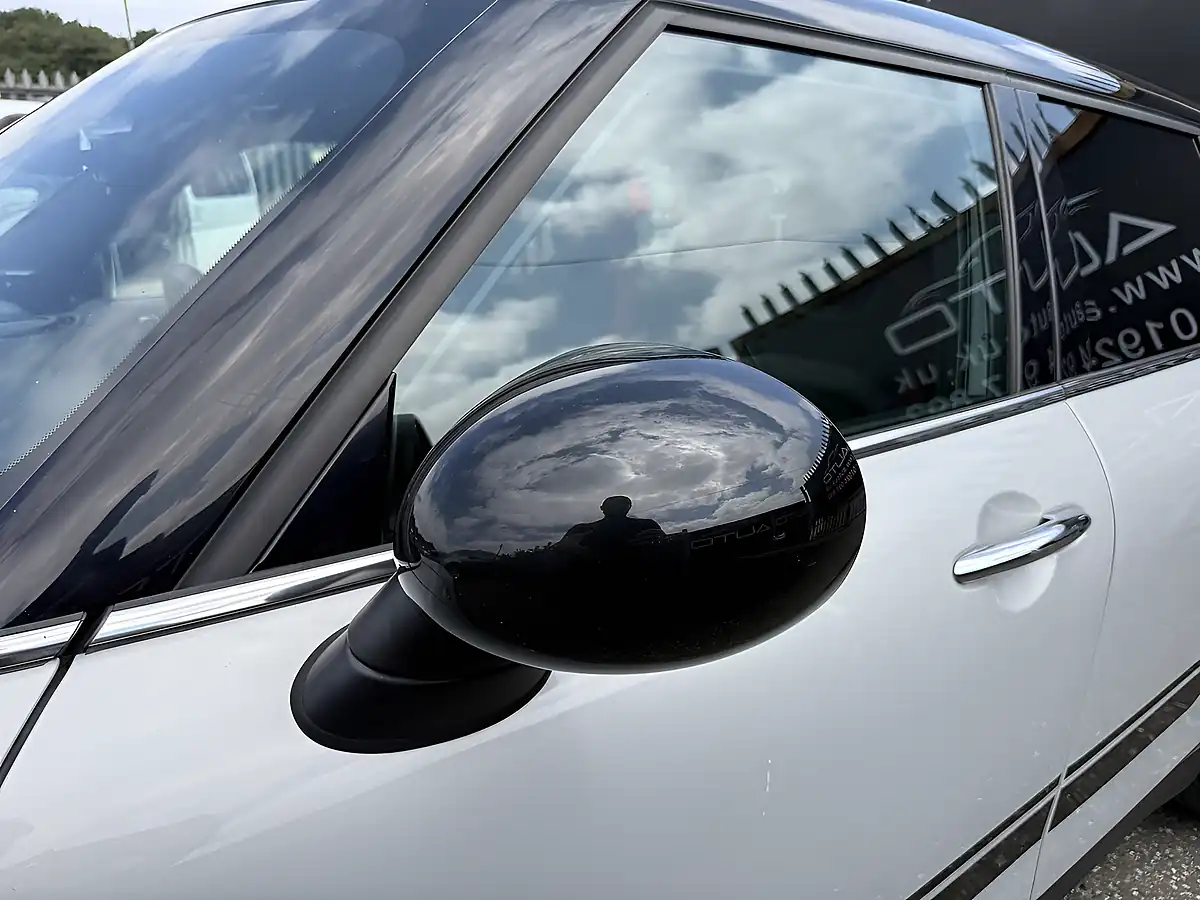 Used 2016 MINI Clubman John Cooper Works White Silver - Interior and Exterior details 8