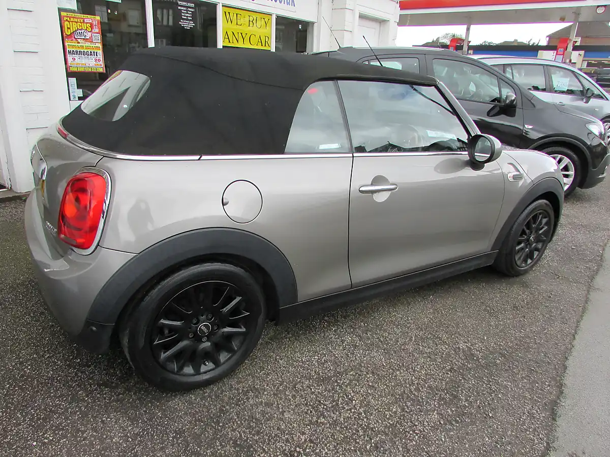 Used 2016 MINI Convertible Cooper Silver - Interior and Exterior details 16