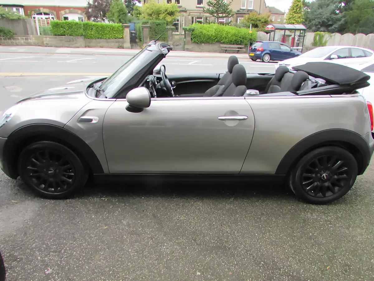 Used 2016 MINI Convertible Cooper Silver - Interior and Exterior details 7
