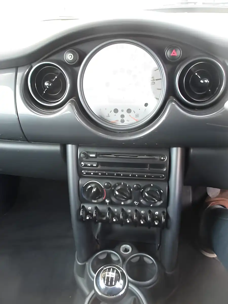 Used 2016 MINI Cooper Red - Interior and Exterior details 11