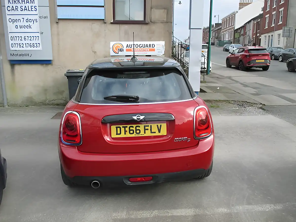 Used 2016 MINI Cooper Red - Interior and Exterior details 3