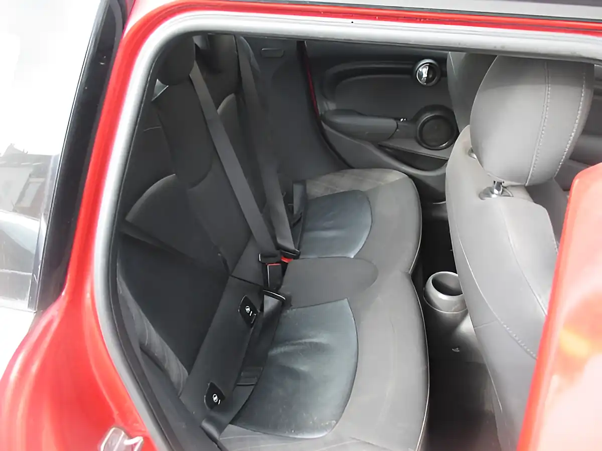 Used 2016 MINI Cooper Red - Interior and Exterior details 8
