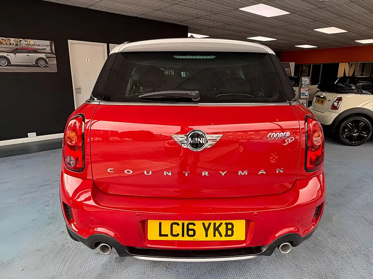 Used 2016 MINI Countryman Cooper ALL4 Red - Interior and Exterior details 7