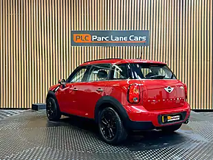 Used 2016 MINI Countryman Cooper Blazing Red - Interior and Exterior details 6
