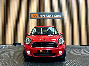 Used 2016 MINI Countryman Cooper Blazing Red - Interior and Exterior details 9