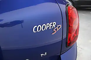 Used 2016 MINI Countryman Cooper Blue - Interior and Exterior details 10