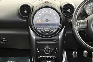 Used 2016 MINI Countryman Cooper Blue - Interior and Exterior details 14