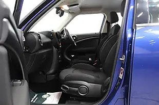 Used 2016 MINI Countryman Cooper Blue - Interior and Exterior details 18