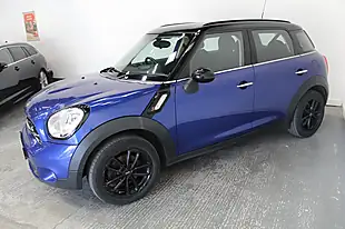 Used 2016 MINI Countryman Cooper Blue - Interior and Exterior details 4