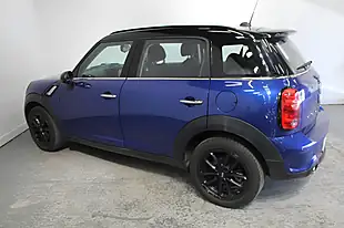 Used 2016 MINI Countryman Cooper Blue - Interior and Exterior details 7